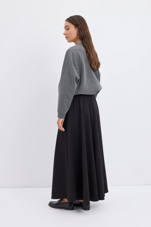 Relaxed Fit Skirt
