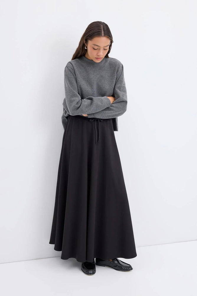 Relaxed Fit Skirt