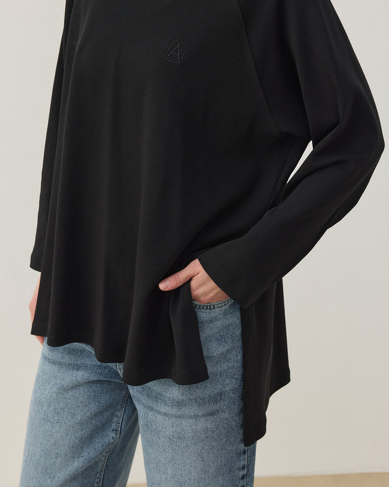 Basic Long Sleeve T-Shirt
