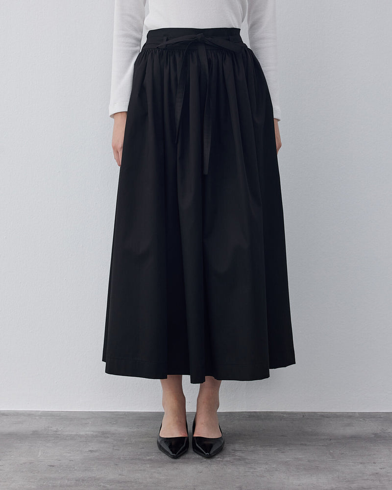 Gabardine Balloon Skirt