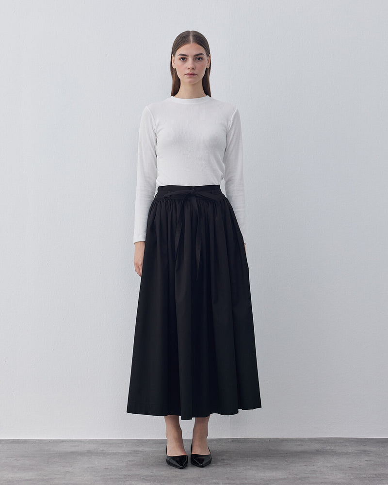 Gabardine Balloon Skirt