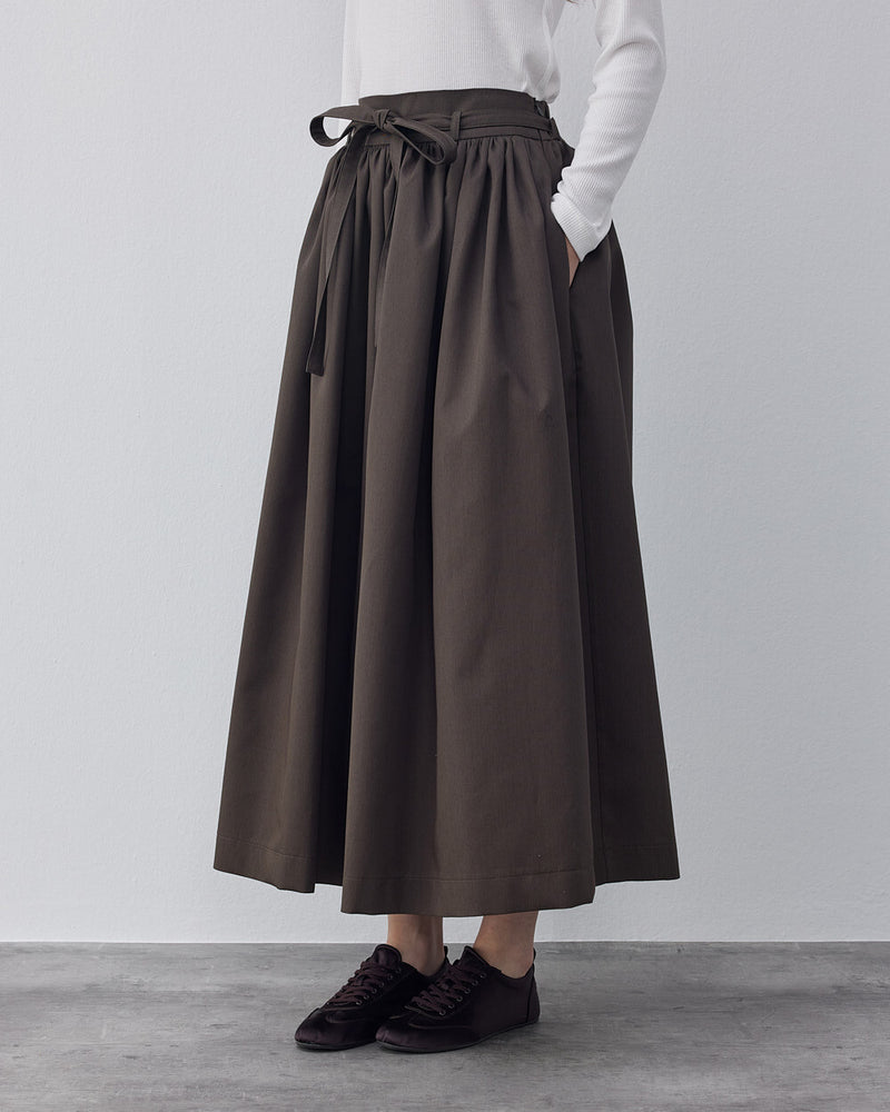 Gabardine Balloon Skirt