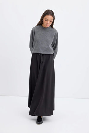 Relaxed Fit Skirt