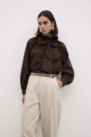 Belted Carrot Trouser