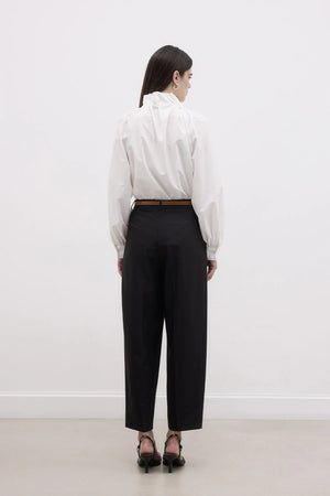 Belted Carrot Trouser