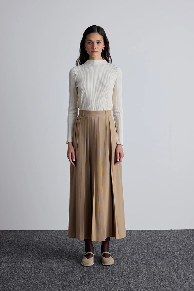 Wide Pleated Skirt