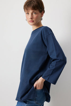 Basic Long Sleeve T-Shirt